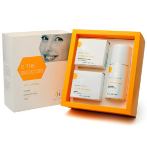 Набор для профилактики старения и восстановления кожи  Holy Land C the Success Anti aging Kit